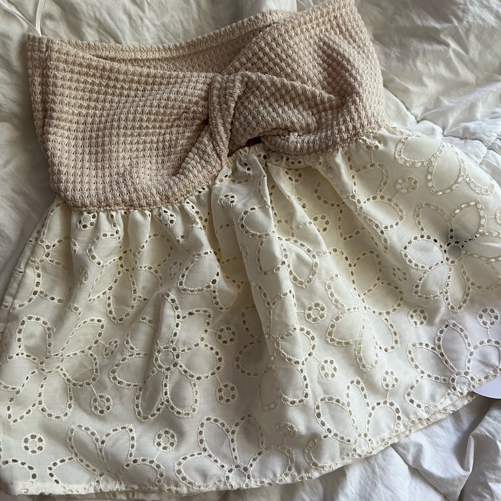 Beige tube top